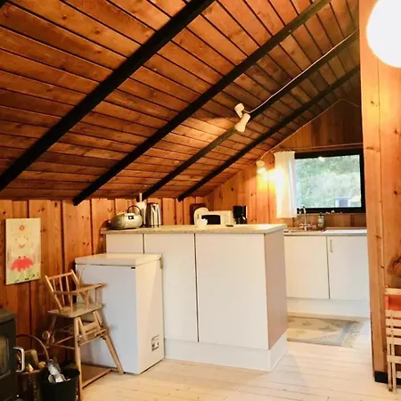 펜션 Amazing In With 3 Bedrooms And Wifi